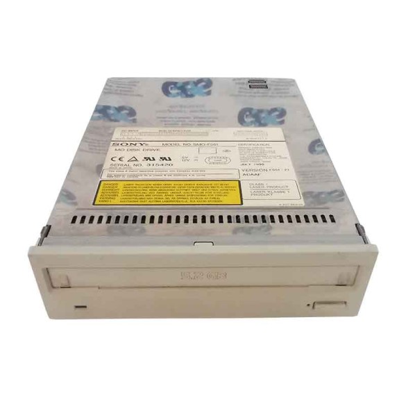 LETTORE MOD SONY MAGNETO-OPTICAL DISK DRIVE MODEL SMO-F551 5.2GB